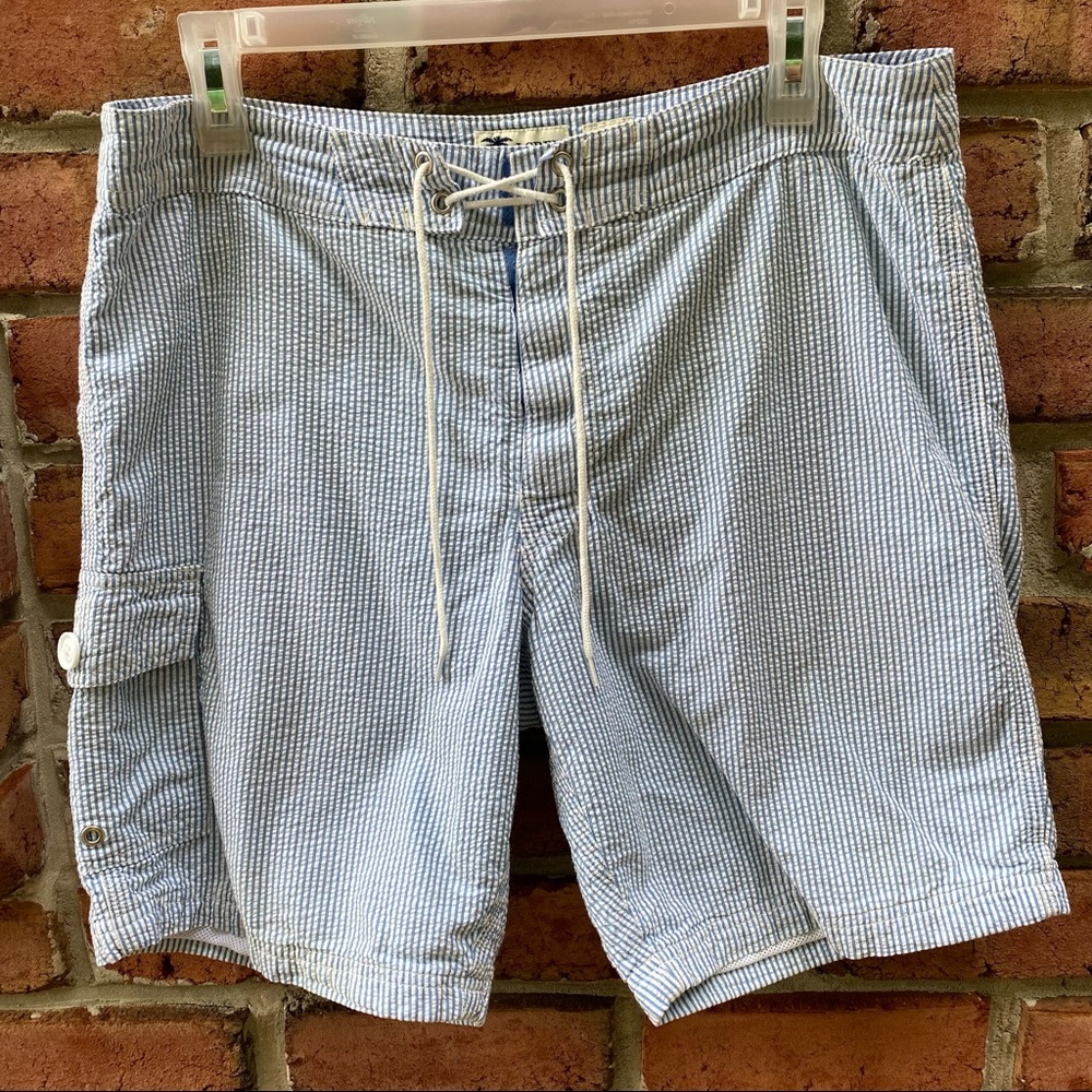J. Crew Seersucker Blue Striped Swim Trunks 31 Men’s Swimsuit